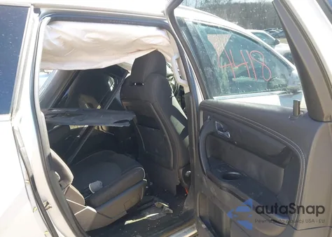 2016 Chevrolet Traverse 2Lt z USA, uszkodzony, nr VIN 1GNKRHKD5GJ112897